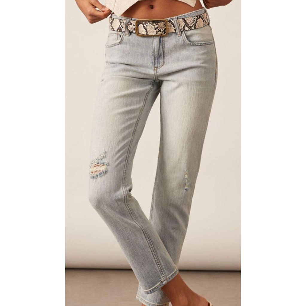 Pilcro Sustainable Slim Boyfriend Jeans in Denim Light - Size 30