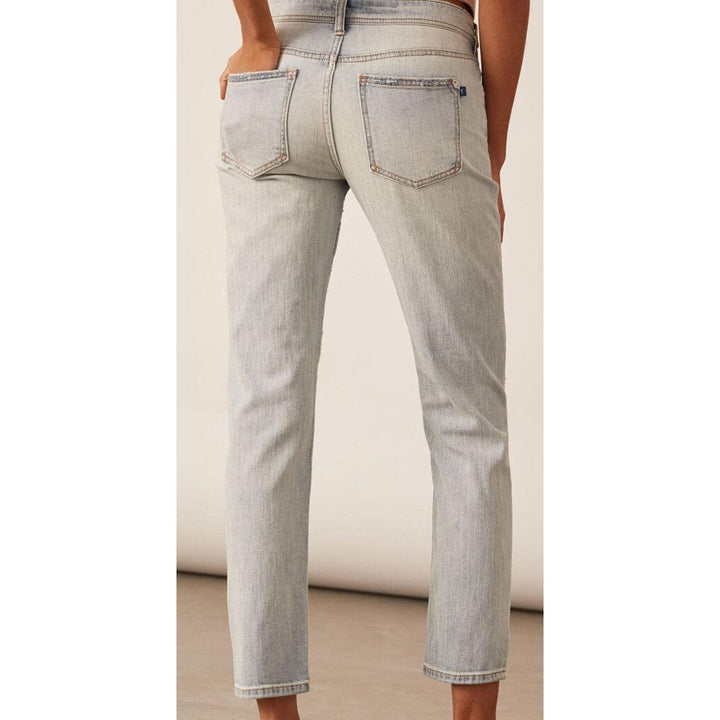 Pilcro Sustainable Slim Boyfriend Jeans in Denim Light - Size 30