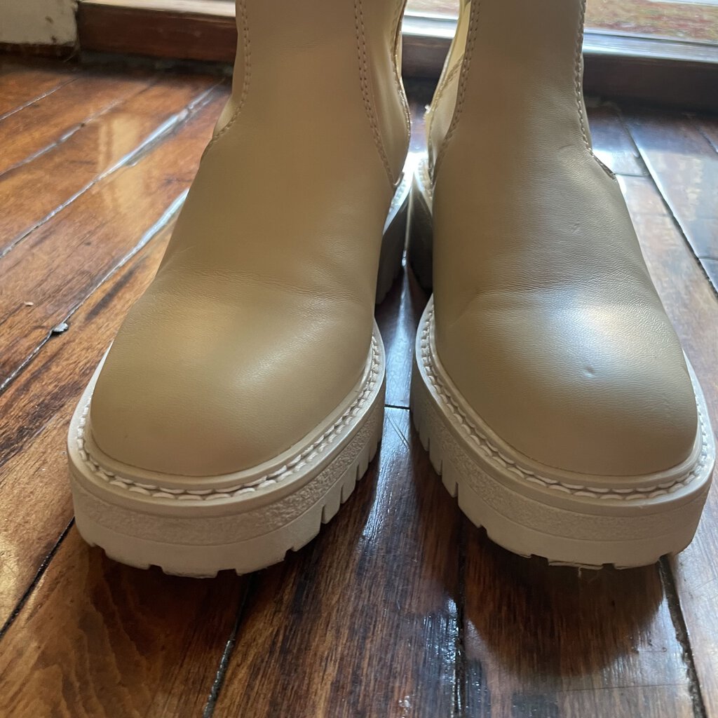 Sarto Knee High Boots - Size 6