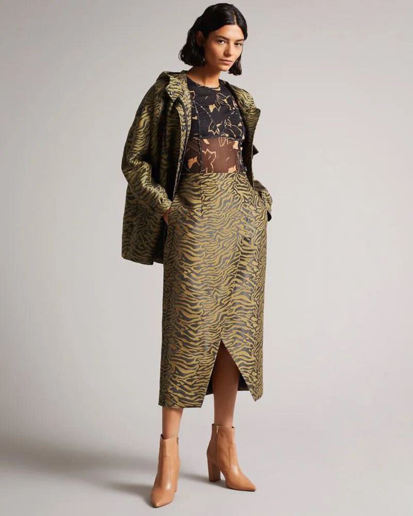 Ted Baker NWT Aaliyah Tiger Print Coated Pencil Skirt - Size 1