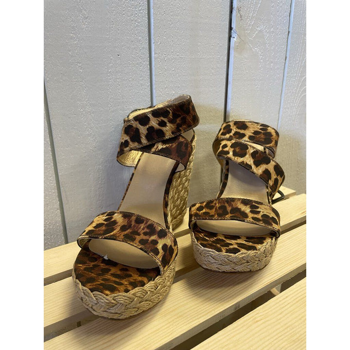 Stuart Weitzman Leopard Print Espadrilles- Size 9