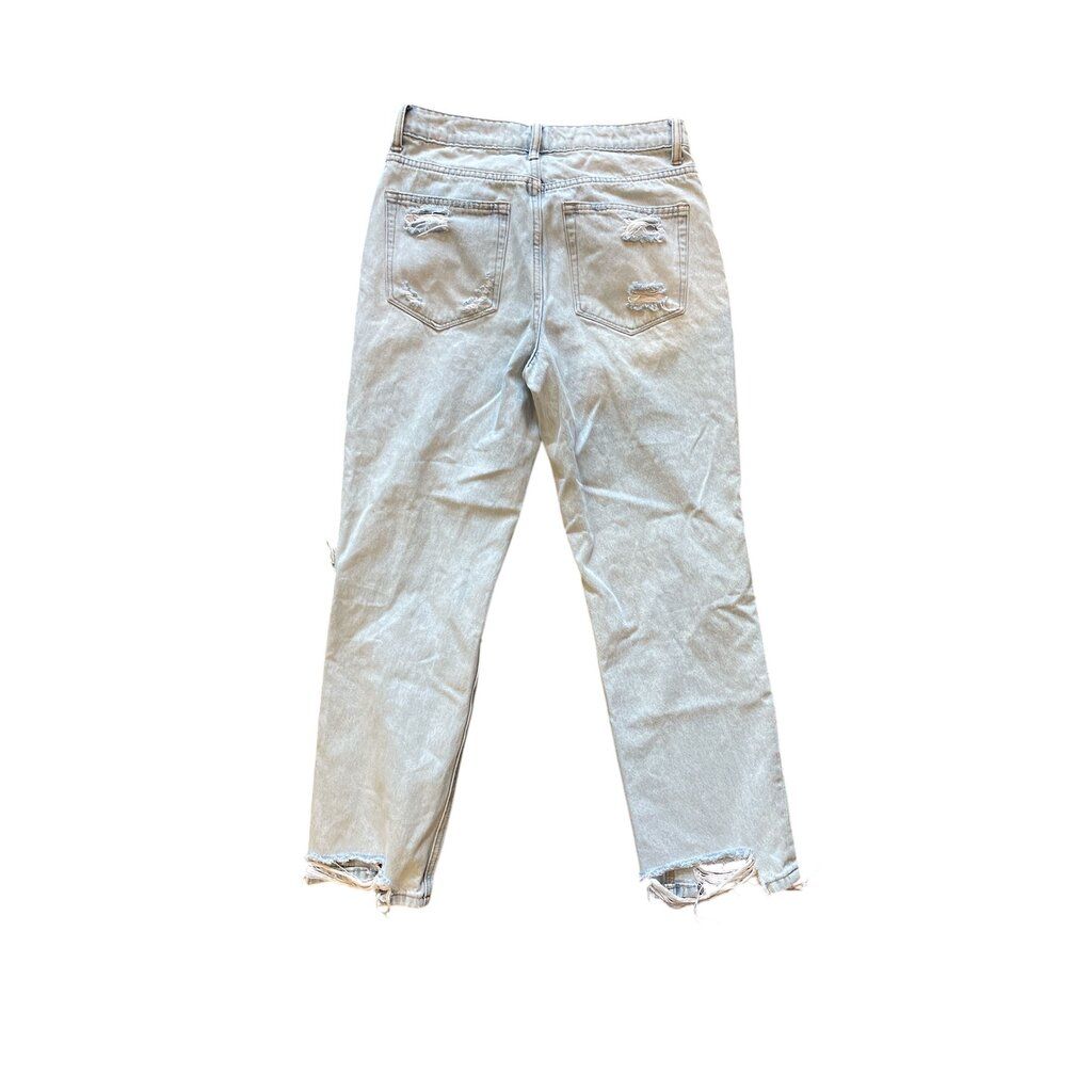 Vervet Light Wash Distressed Jeans - Size 26