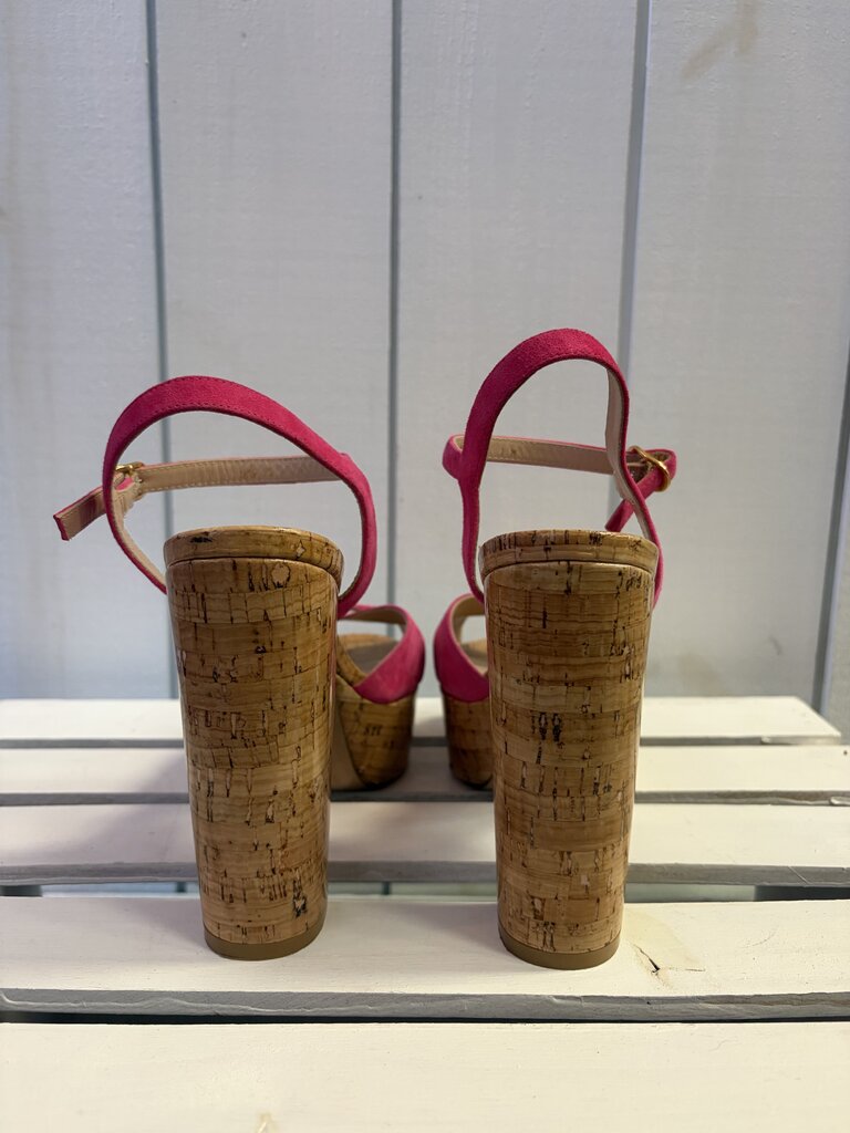 Stuart Weitzman Soliesse Platform Sandals - Size 7