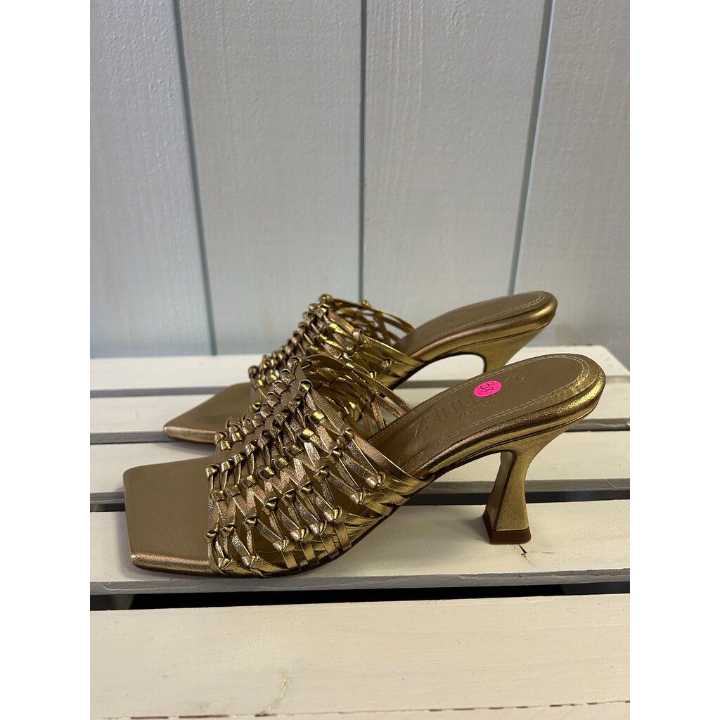 Souliers Martinez Cabo Gold Woven Leather Sandals - Size 38