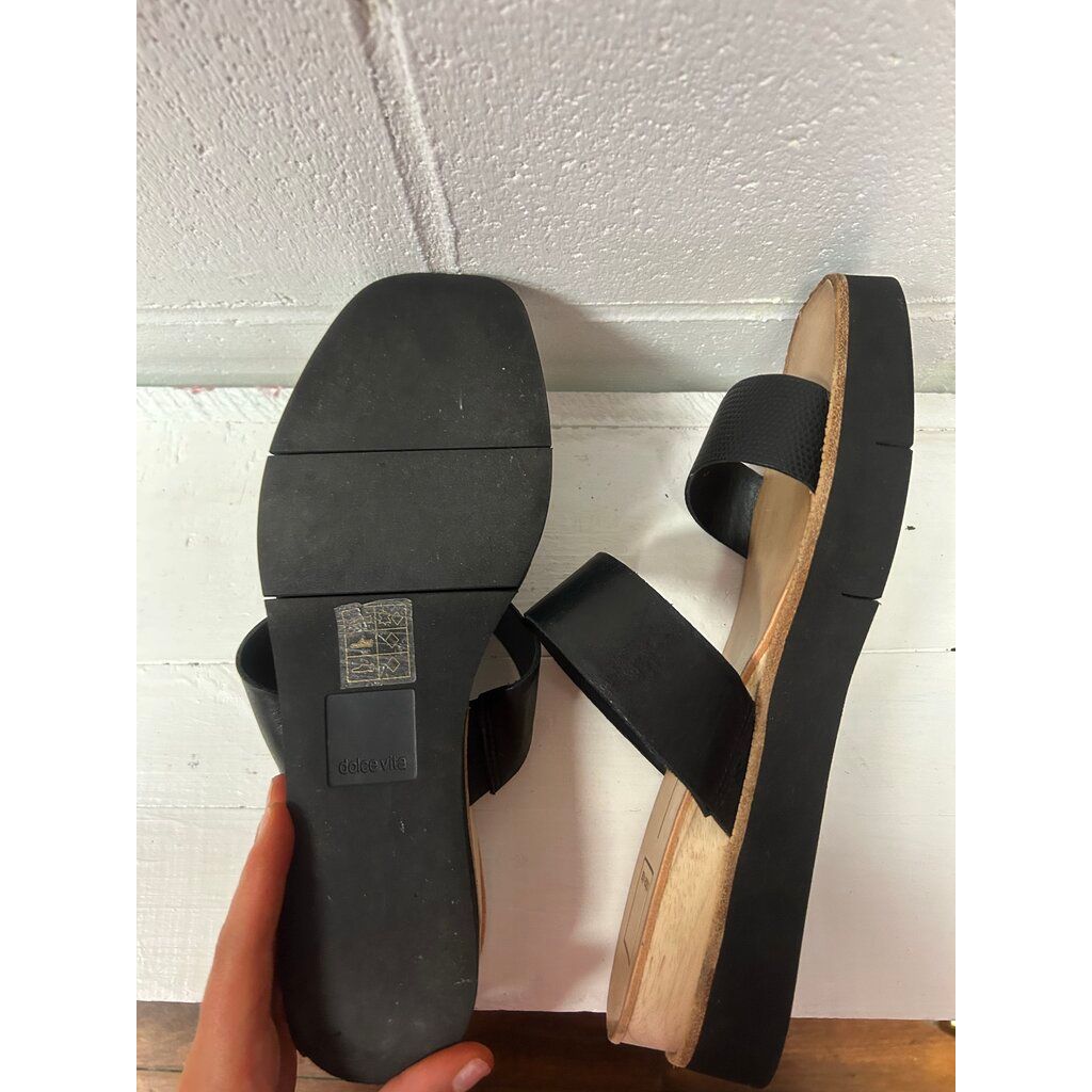 Dolce Vita Parni Two Strap Embossed Leather Sandals - Size 9