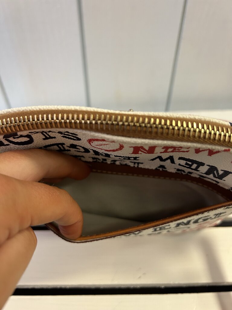 Dooney & Bourke New England Patriots Doodle Suki Crossbody Purse