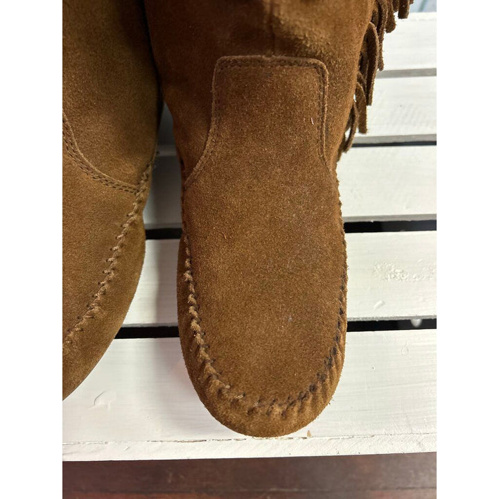 Minnetonka Josie Fringe Boots - Size 8.5