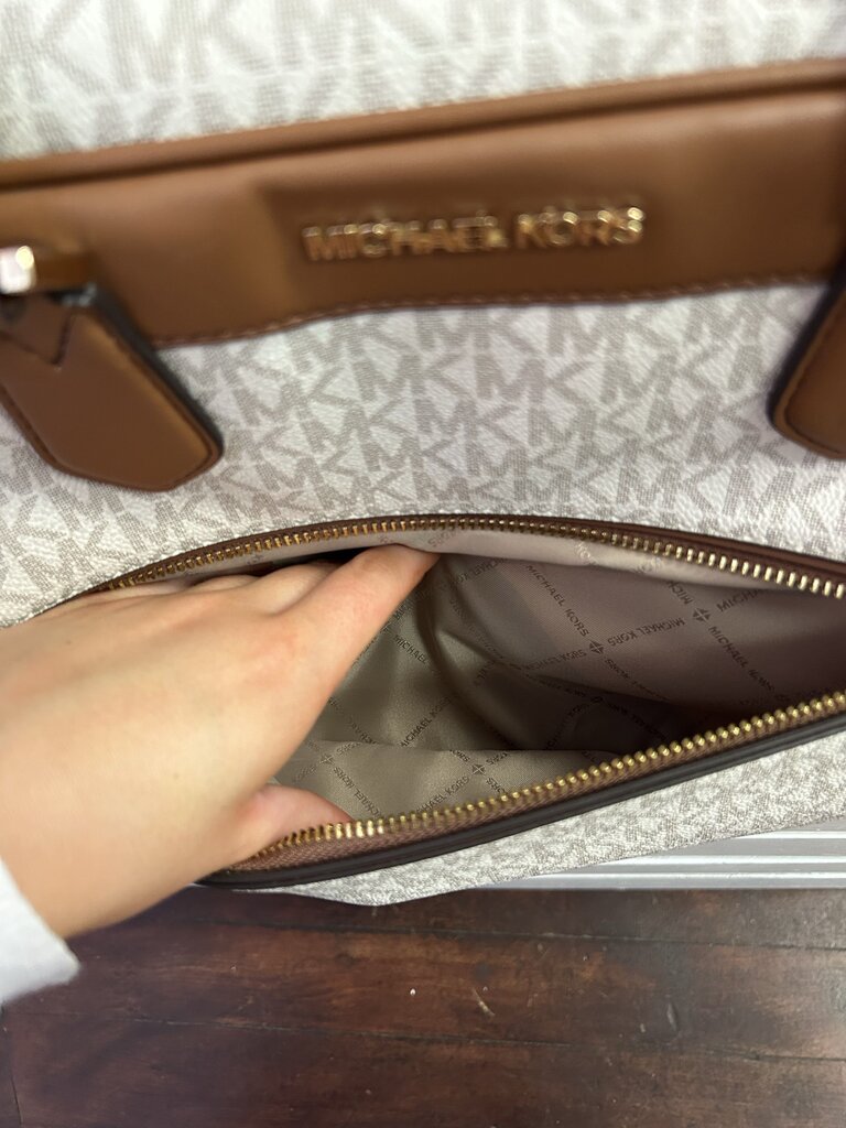 Michael Kors Top Handle Travel Crossbody Tote