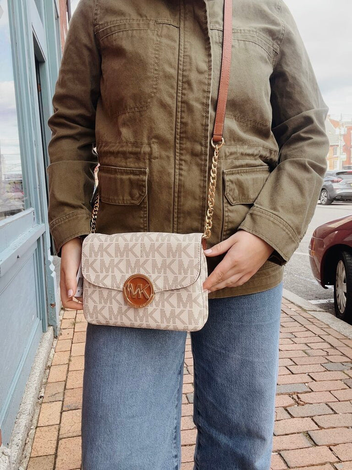 Michael Kors NWT Fulton Logo Crossbody Bag(Retails $165)