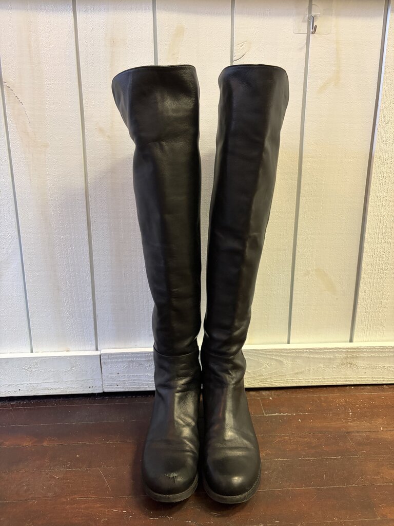 Stuart Weitzman The 5050 Nappa Leather Boot - Size 9 (Retails $850)