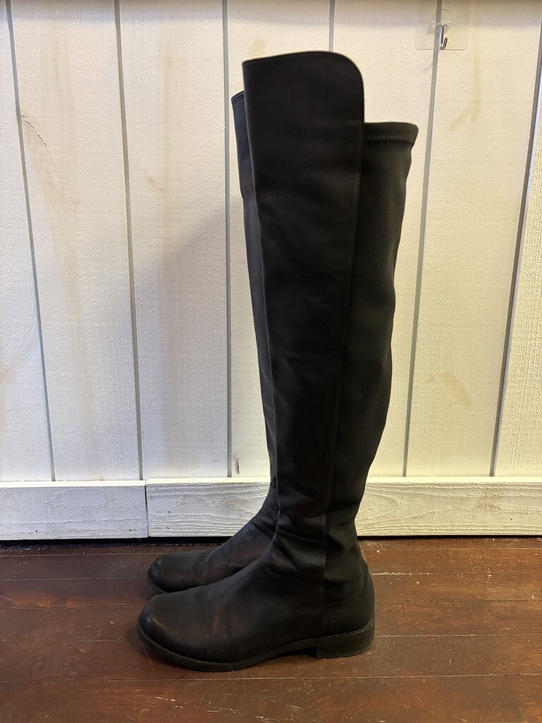 Stuart Weitzman The 5050 Nappa Leather Boot - Size 9 (Retails $850)