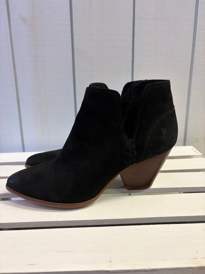 Frye Reina Cut Out Leather Ankle Booties - Size 6.5(Retails $248)