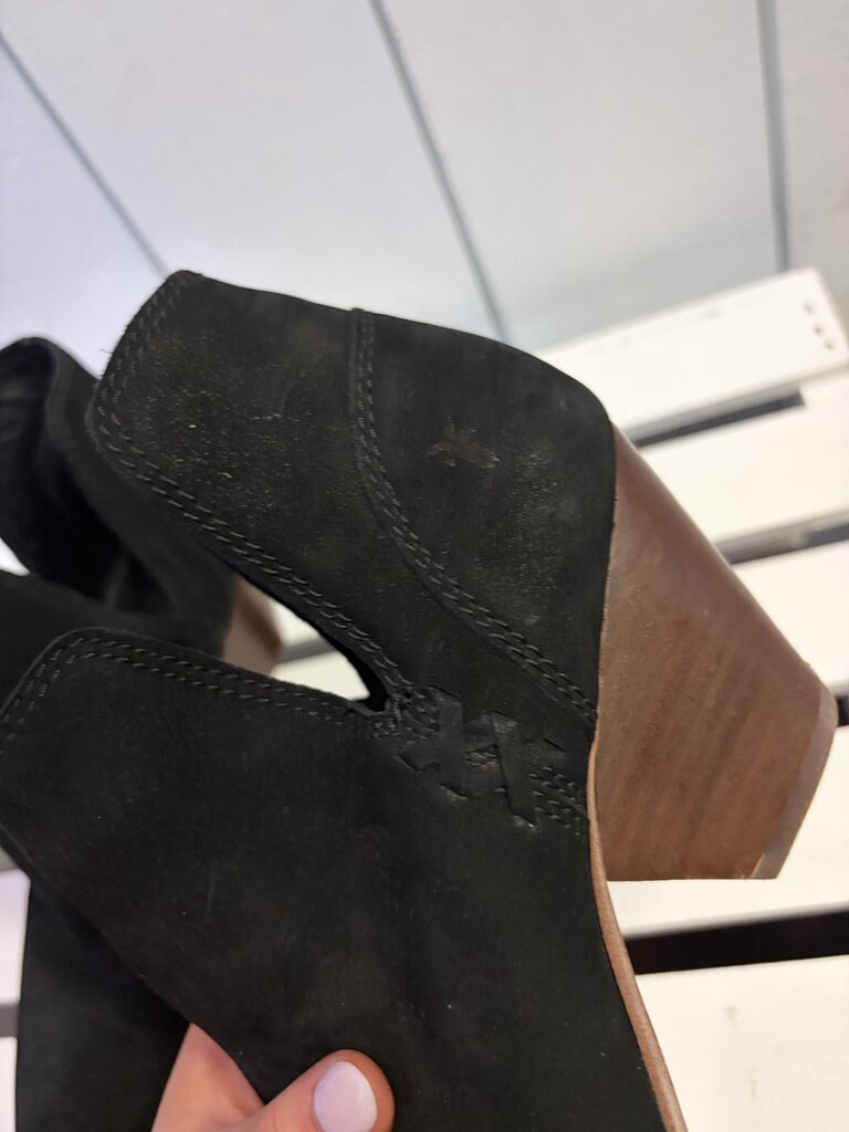 Frye Reina Cut Out Leather Ankle Booties - Size 6.5(Retails $248)