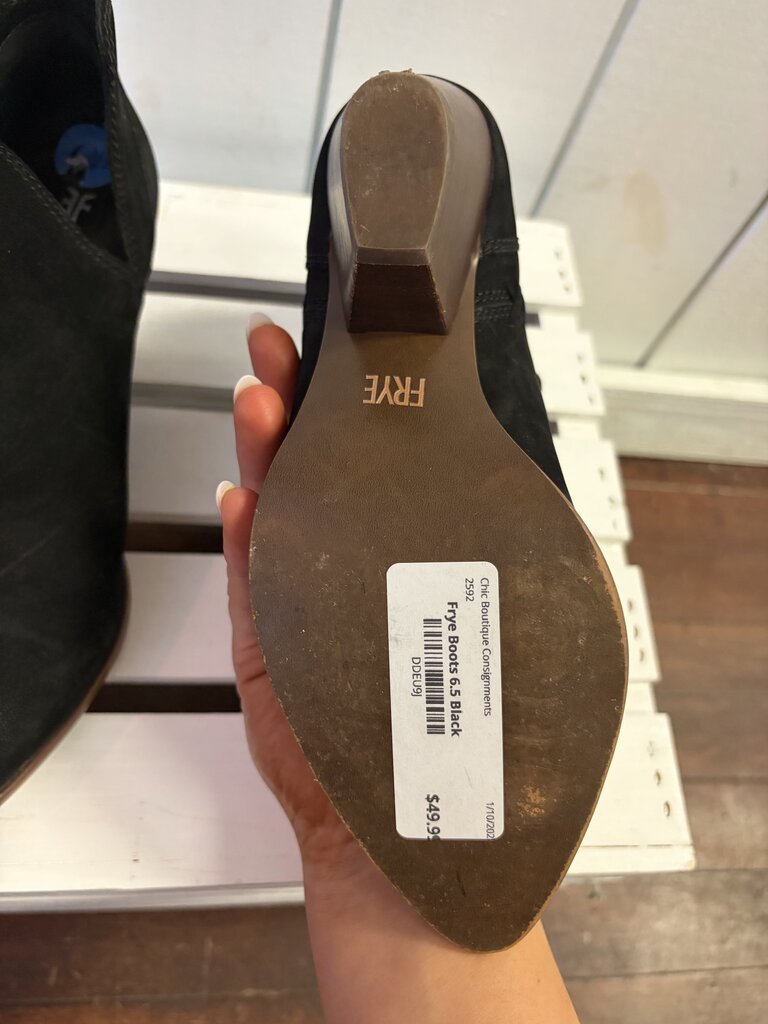 Frye Reina Cut Out Leather Ankle Booties - Size 6.5(Retails $248)
