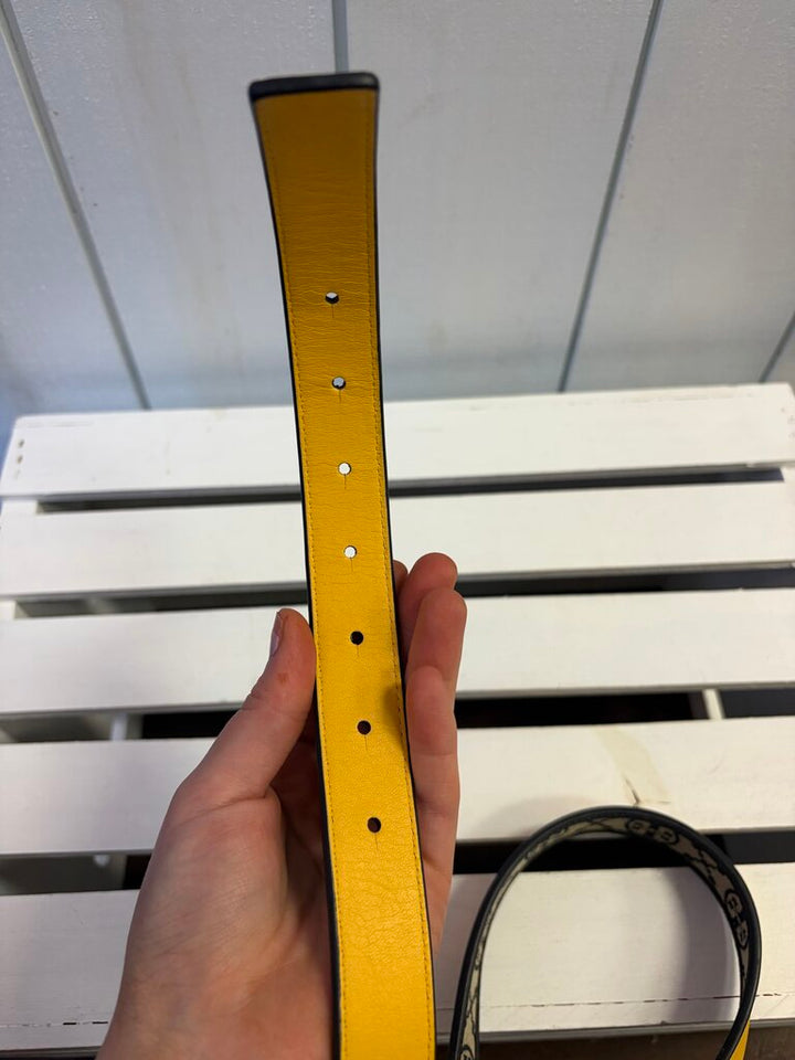 Tory Burch 1" Miller Monogram Reversible Belt - Size Large(Retails for $200)