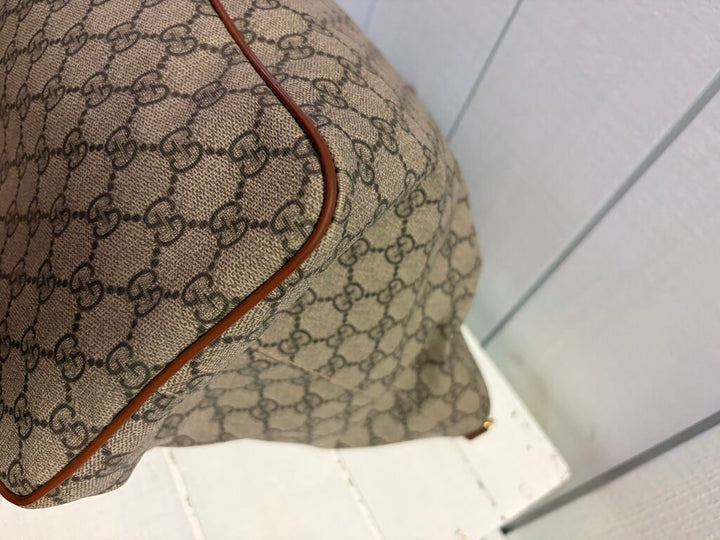 Gucci GG Supreme Monogram Soft Medium Crossbody Tote