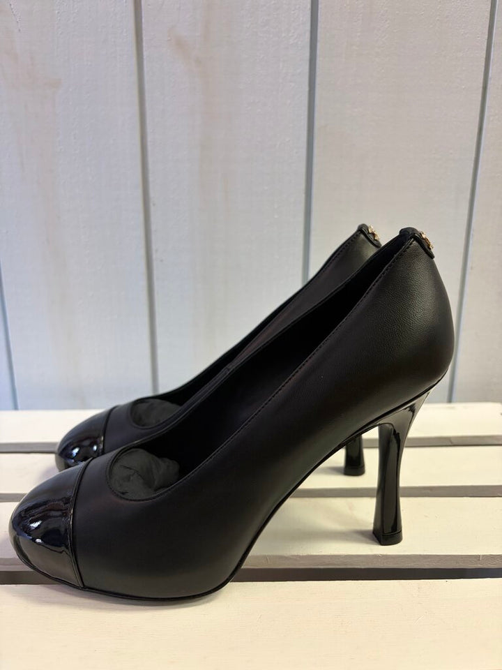 Chanel NIB Lambskin and Patent Calfskin Pumps - Size 36.5(Retails $1325)