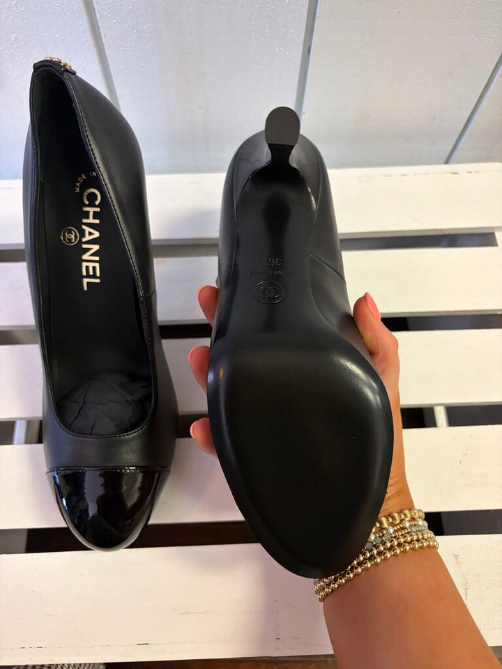 Chanel NIB Lambskin and Patent Calfskin Pumps - Size 36.5(Retails $1325)