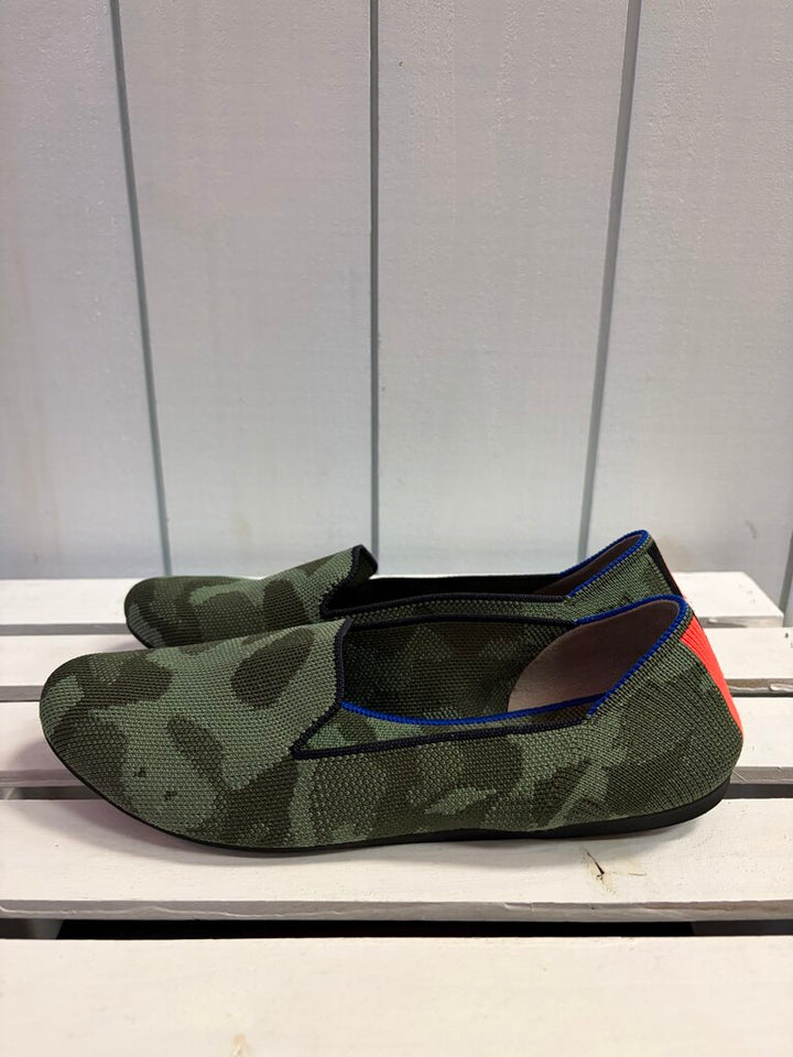 Rothy's The Loafer Slip-On Flats in Olive Camo Green - Size 8.5