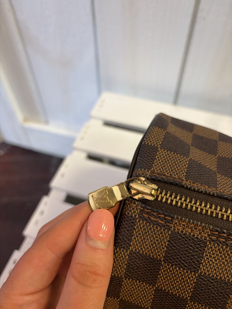 Louis Vuitton Damier Ebene Papillon 30