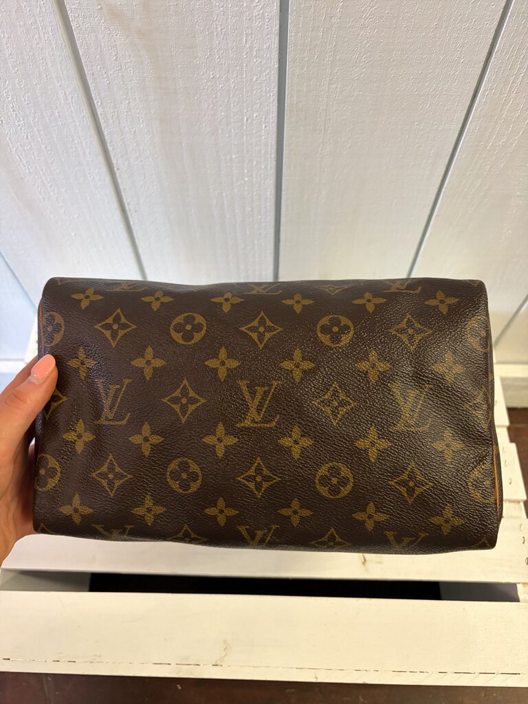 Louis Vuitton Monogram Speedy 25