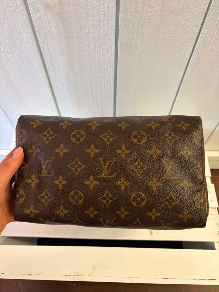 Louis Vuitton Monogram Speedy 25