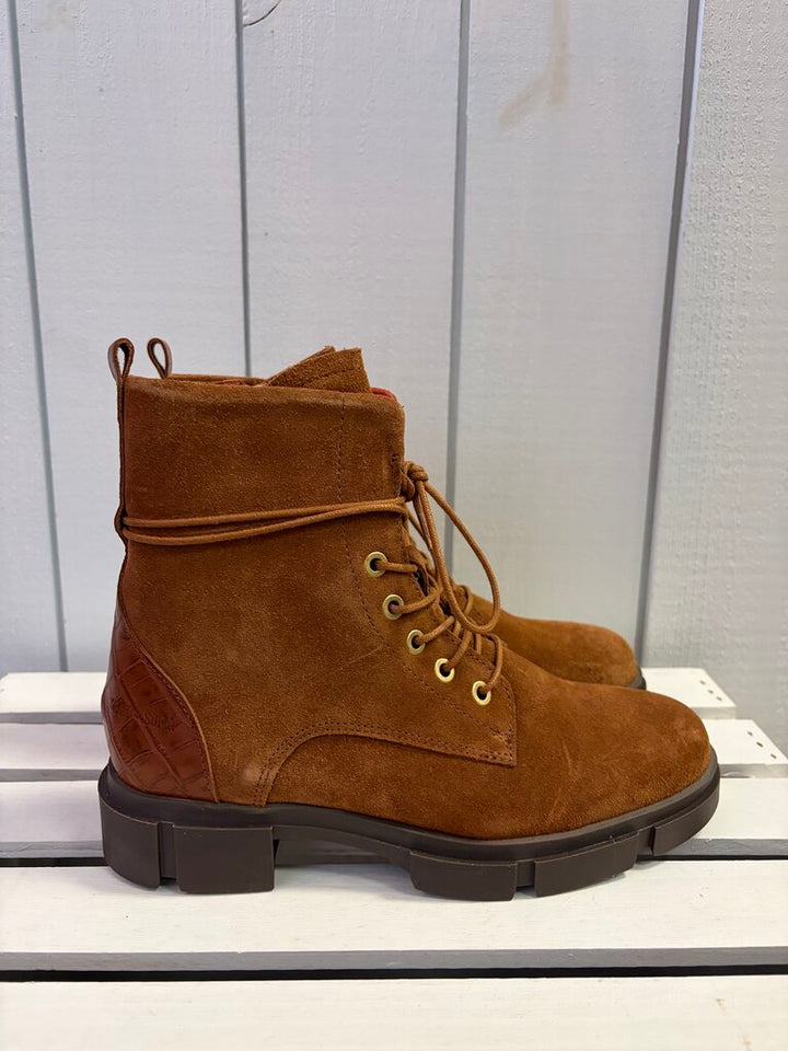 Saint + Sofia NIB Noho Leather Boot - Size 38(Retails for $329)