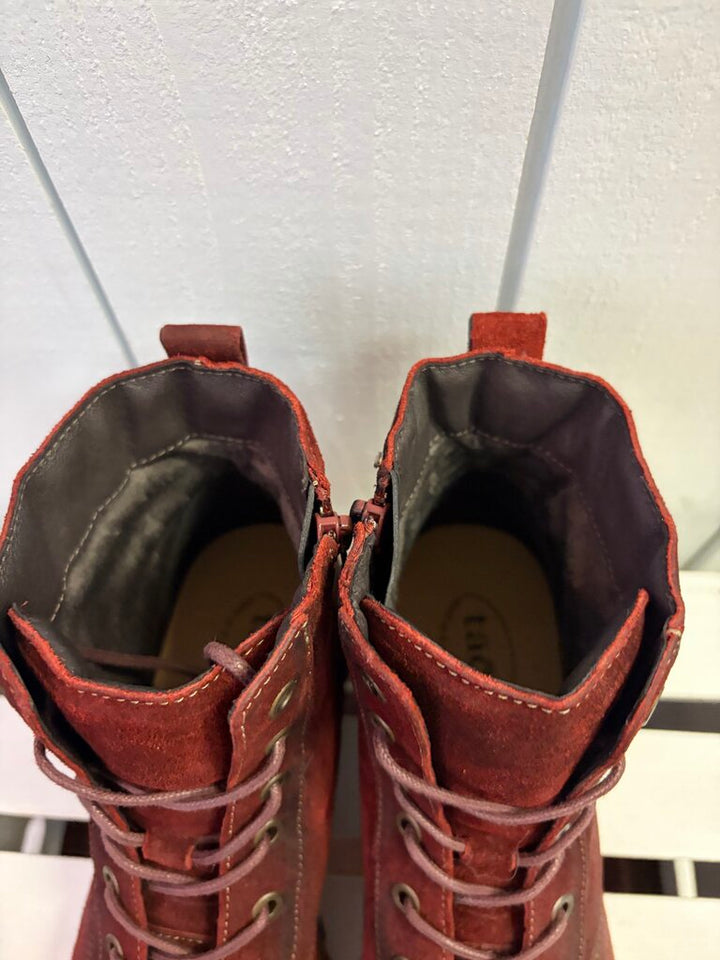 Taos Main Street Boot in Garnet Rugged - Size 38