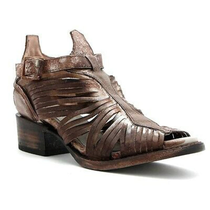 Free Bird Arrow Sandals - Size 7