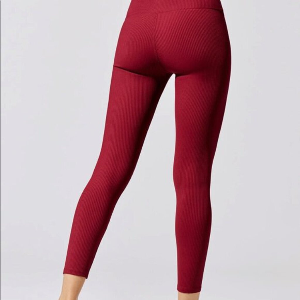 Carbon 38 Ribbed Regular Rise 7/8 Legging - Ruby Red - Size Small