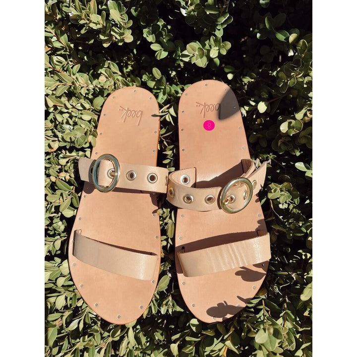 Beek Maleo Sandals - Size 8