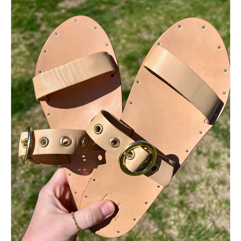 Beek Maleo Sandals - Size 8
